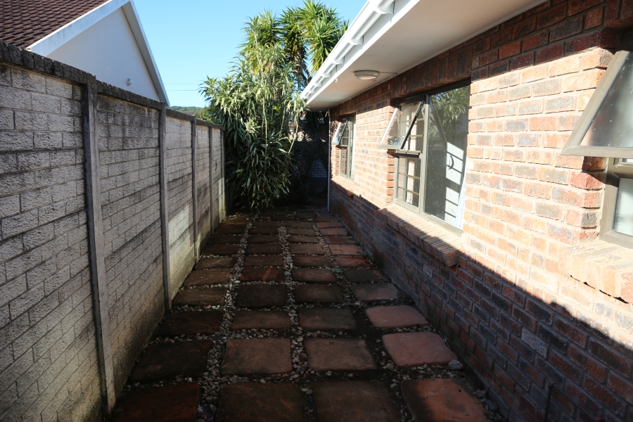 4 Bedroom Property for Sale in Dorchester Heights Eastern Cape